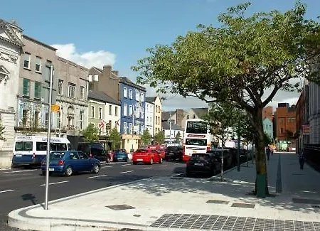 Creedons Traditional Irish Welcome 3* Cork