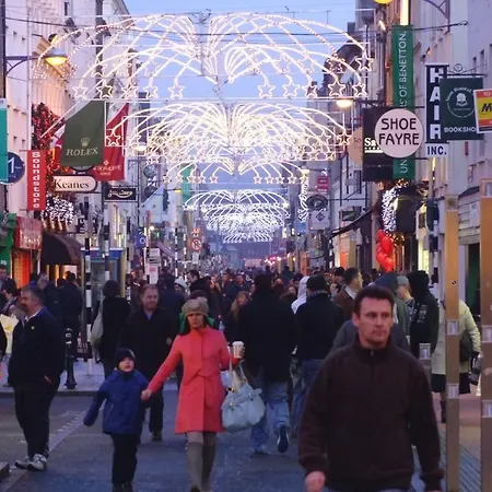 Creedons Traditional Irish Welcome 3* Cork