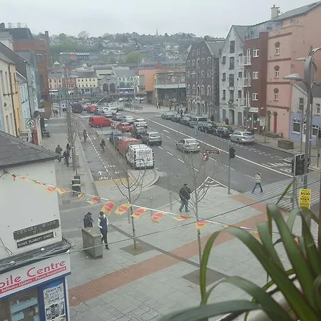 クリードンズ トラディショナル アイリッシュ ウェルカム ベッド・アンド・ブレックファスト