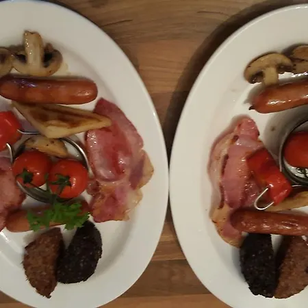 クリードンズ トラディショナル アイリッシュ ウェルカム ベッド・アンド・ブレックファスト