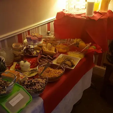 Creedons Traditional Irish Welcome 3*