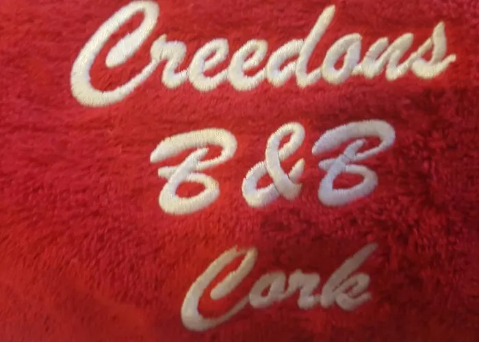Creedons Traditional Irish Welcome 3* Cork